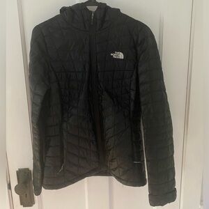 North Face lightweight coat size S